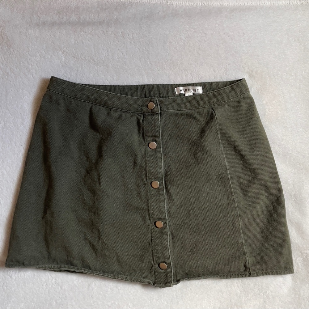 Wild Honey Button Skirt